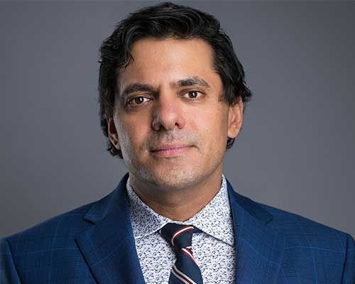 Portrait of David Madani